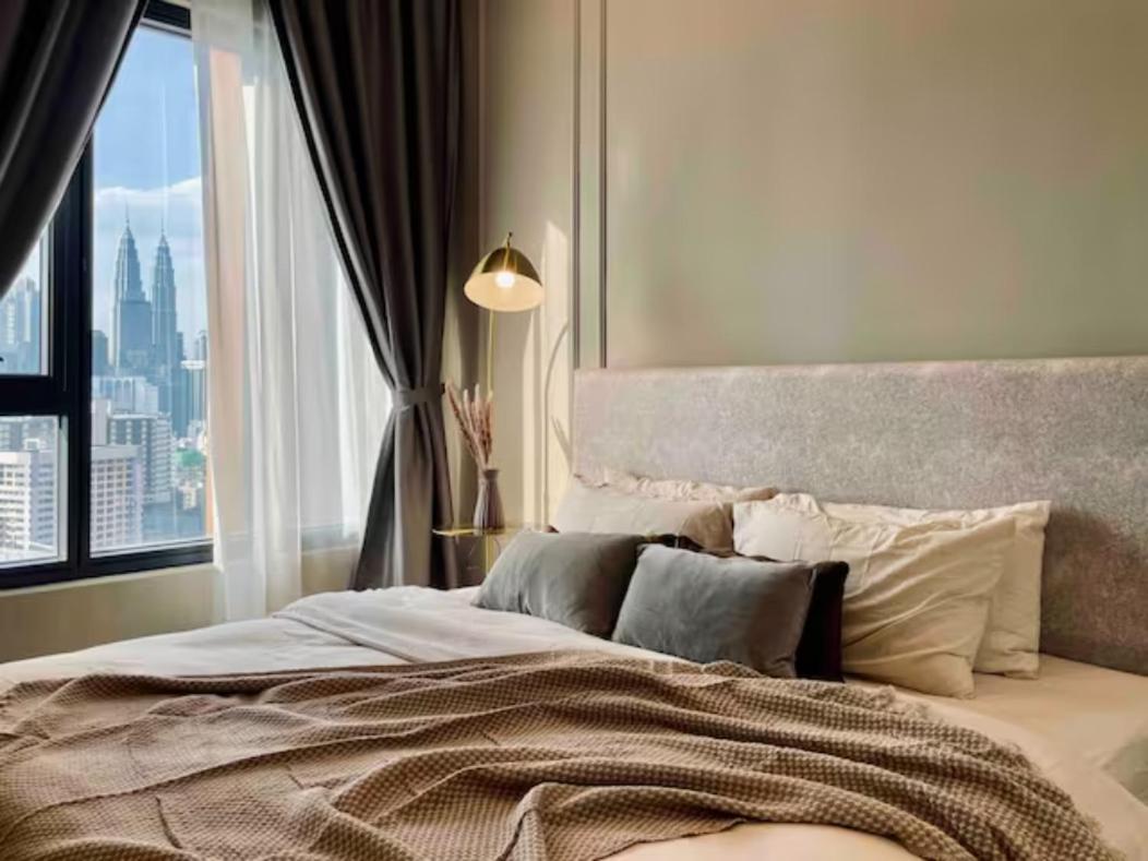 Lucentia Residences By Hausome Apartment *